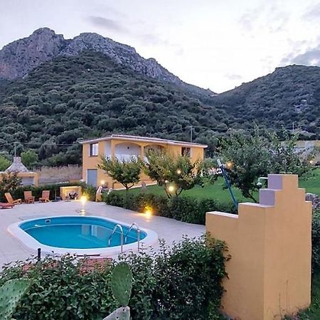 Villa Indipendente con PISCINA USO ESCLUSIVO Siniscola Exterior foto