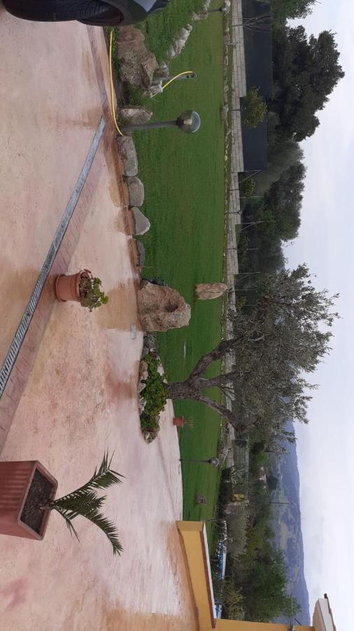 Villa Indipendente con PISCINA USO ESCLUSIVO Siniscola Exterior foto