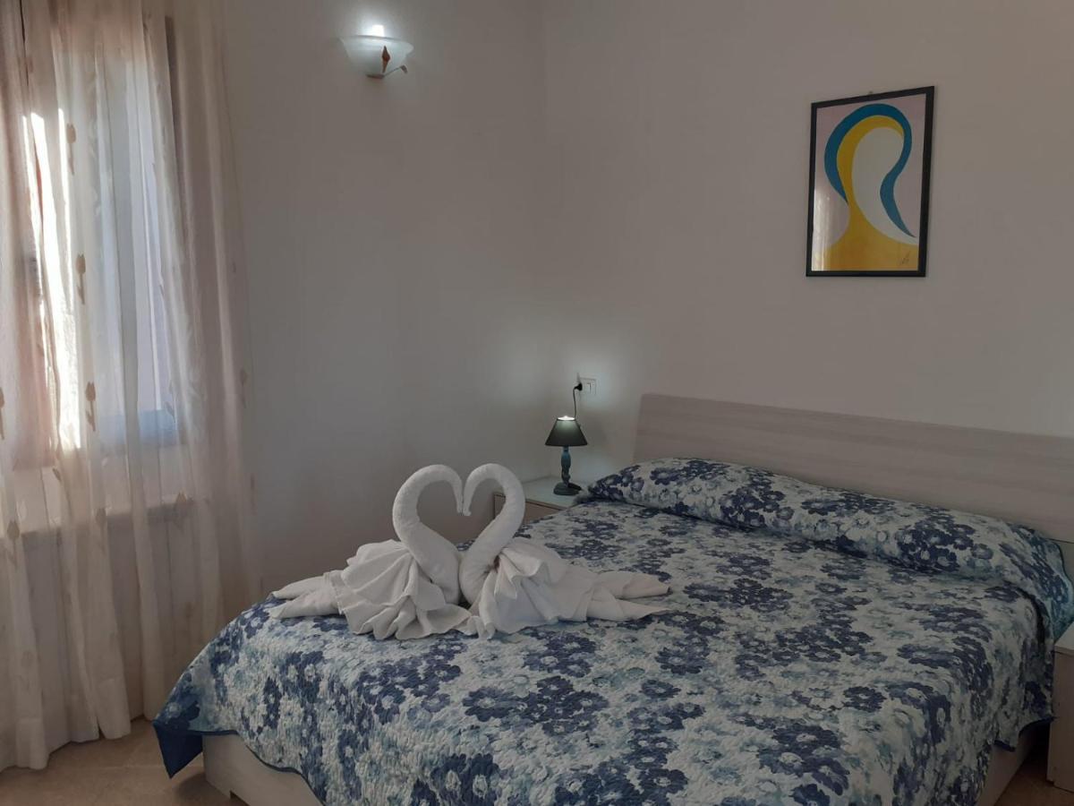Villa Indipendente con PISCINA USO ESCLUSIVO Siniscola Exterior foto